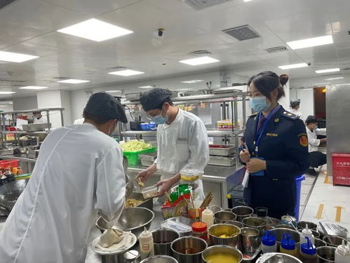 南昌市市場(chǎng)監(jiān)督管理局圓滿完成兩會(huì)餐飲服務(wù)食品安全保障及飲料茶葉批發(fā)監(jiān)管工作